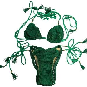 Beijo Baby bikini green tropical crochet